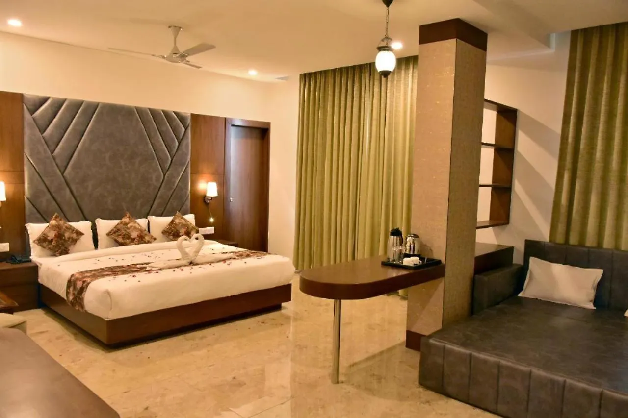 Hotel Amantran Inn Udaipur 3*,  India
